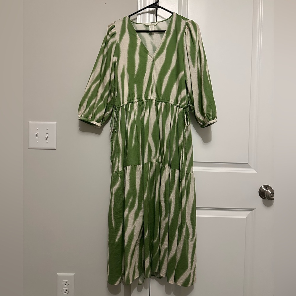 H&M Green & Off White Midi Zebra Print Dress XS